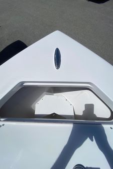 Sea-pro 222-CENTER-CONSOLE image