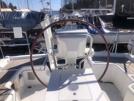 Beneteau America Oceanis 37 image