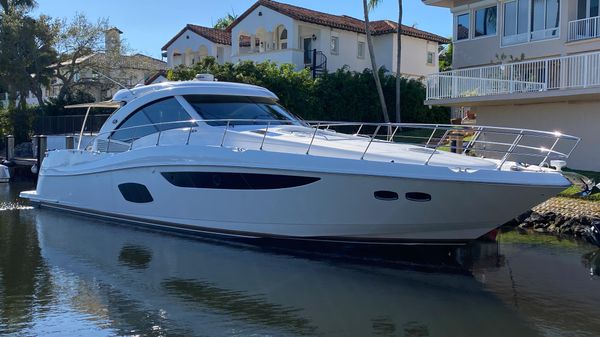 Sea Ray 610 Sundancer