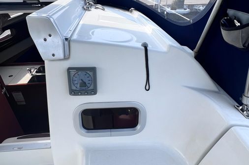 Beneteau Oceanis 31 image