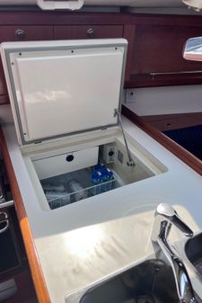 Beneteau Oceanis 31 image