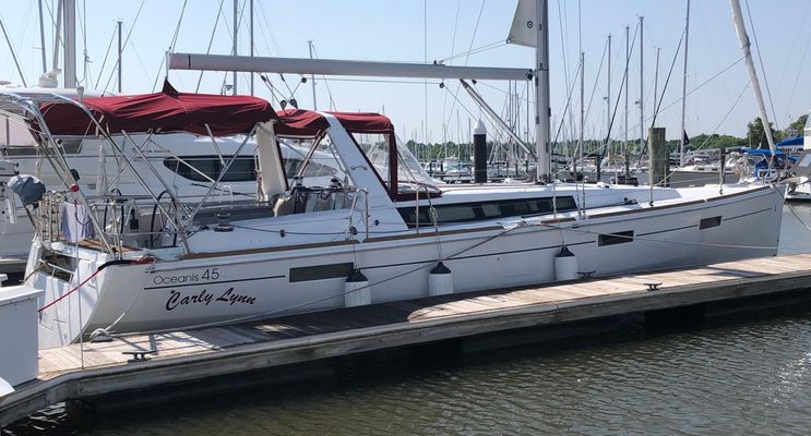 Beneteau Oceanis 45 - main image