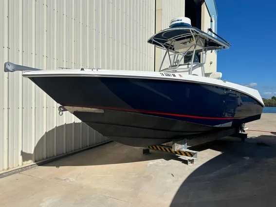 Boston Whaler 270 Outrage image