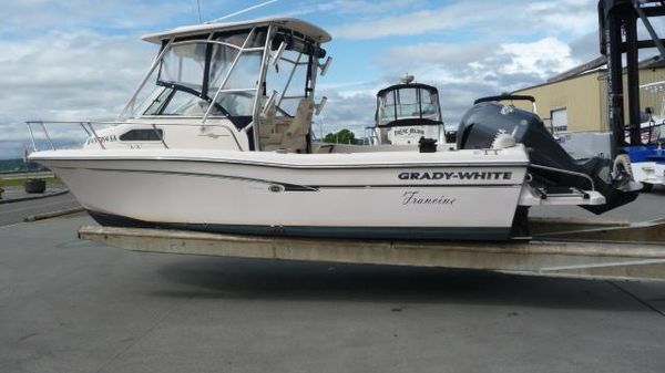 Grady-White 226 Seafarer WA 