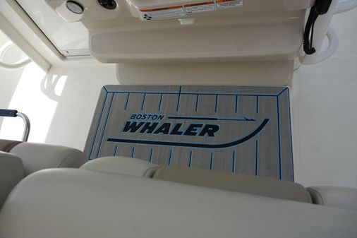 Boston Whaler 380 Outrage image