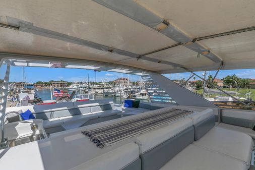 Broward Raised Pilothouse image