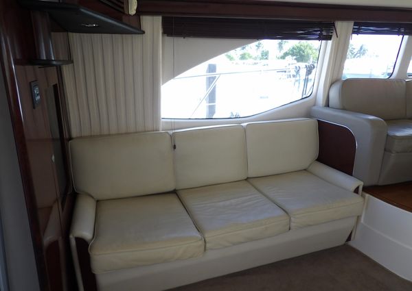 Sea Ray 44 Sedan Bridge image