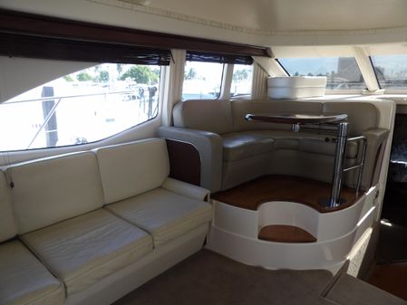 Sea Ray 44 Sedan Bridge image