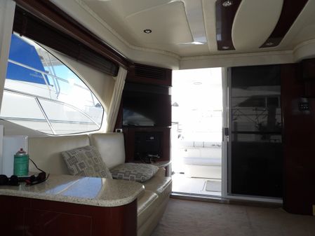 Sea Ray 44 Sedan Bridge image