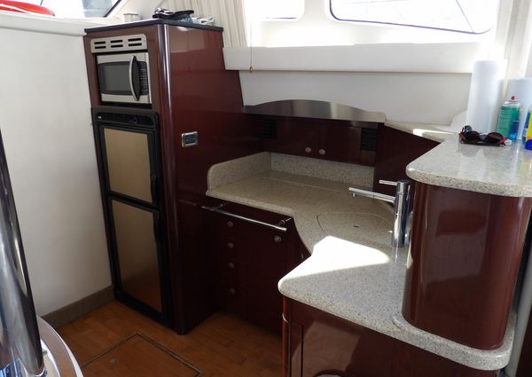 Sea Ray 44 Sedan Bridge image