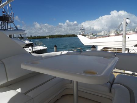 Sea Ray 44 Sedan Bridge image