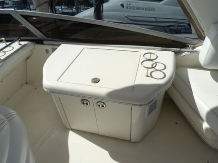 Sea Ray 44 Sedan Bridge image