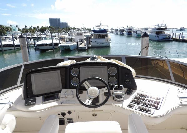 Sea Ray 44 Sedan Bridge image