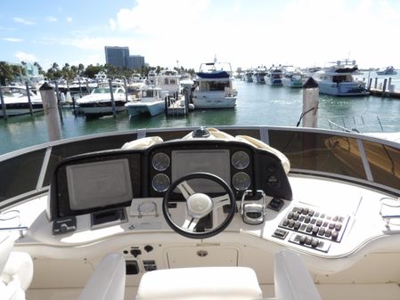 Sea Ray 44 Sedan Bridge image