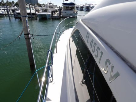 Sea Ray 44 Sedan Bridge image