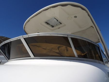 Sea Ray 44 Sedan Bridge image