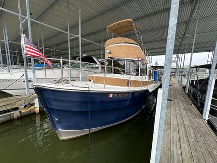 Ranger Tugs R-31CB image