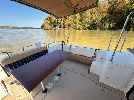 Ranger Tugs R-31CB image