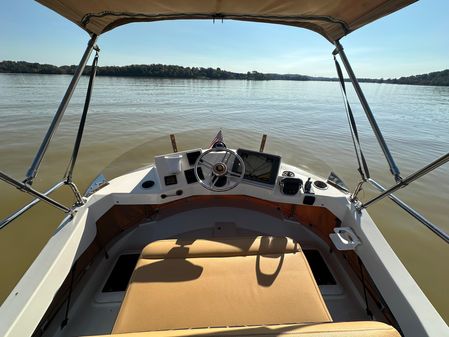 Ranger Tugs R-31CB image