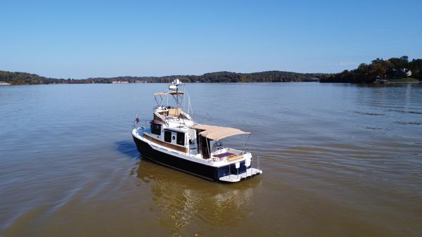 Ranger Tugs R-31CB image