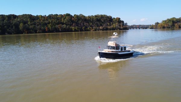 Ranger Tugs R-31CB image