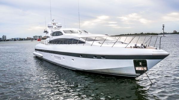 Mangusta 105 