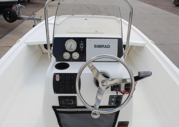 Mako PRO-SKIFF-19-CC image