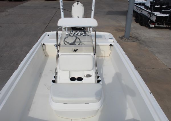 Mako PRO-SKIFF-19-CC image