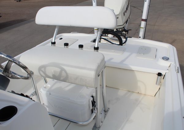 Mako PRO-SKIFF-19-CC image