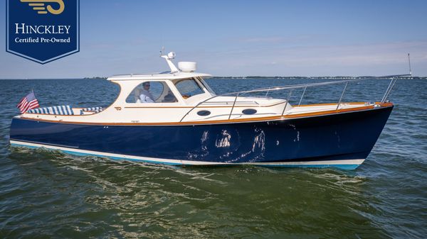 Hinckley Picnic Boat Classic