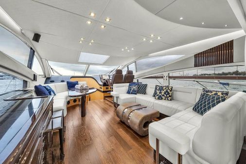 Sunseeker 68 Sport Yacht image