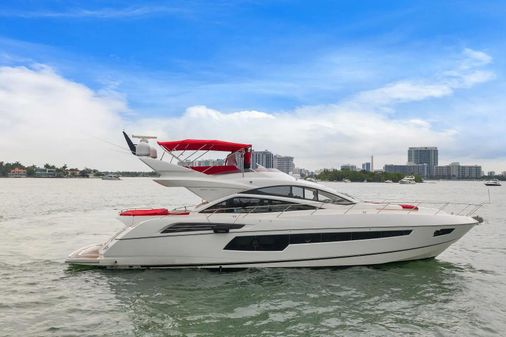 Sunseeker 68 Sport Yacht image