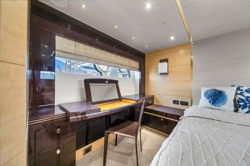 Sunseeker 68 Sport Yacht image