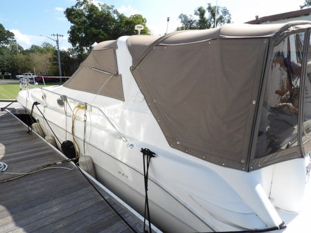 Sea Ray 330 Sundancer image