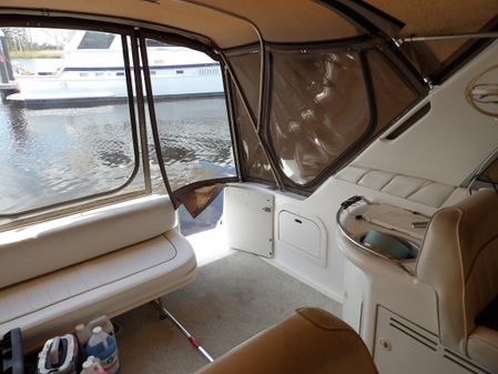 Sea Ray 330 Sundancer image