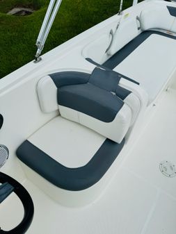 Bayliner ELEMENT-E21 image