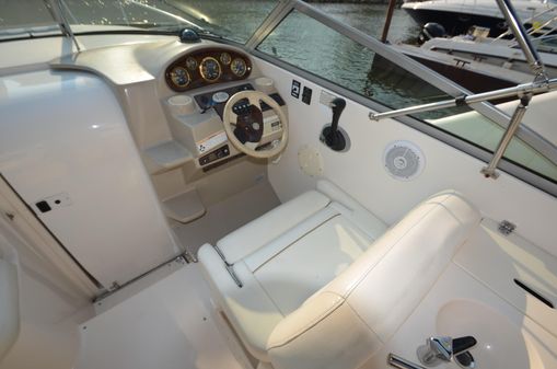 Rinker 270 Fiesta Vee image