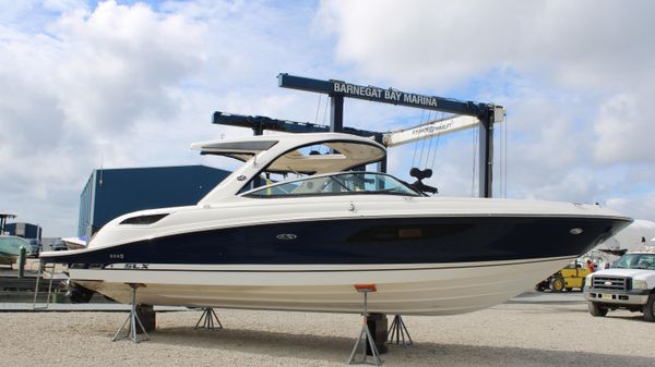 Sea Ray 350 SLX 