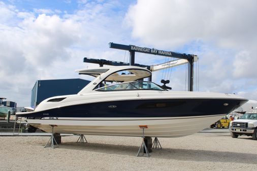 Sea Ray 350 SLX image