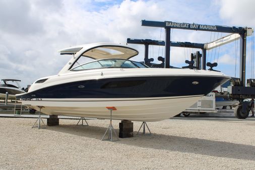 Sea Ray 350 SLX image