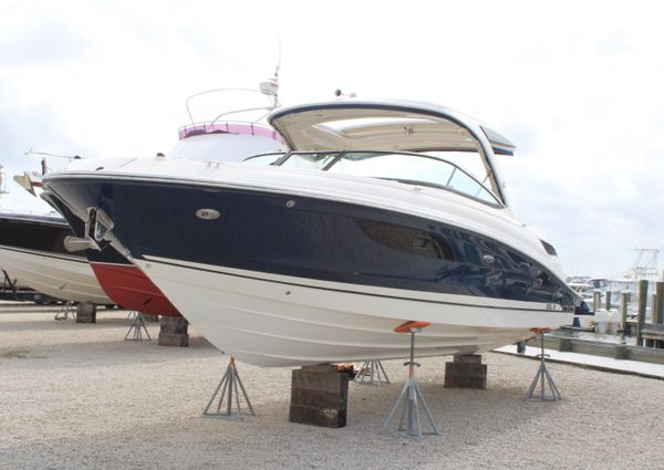 Sea Ray 350 SLX image