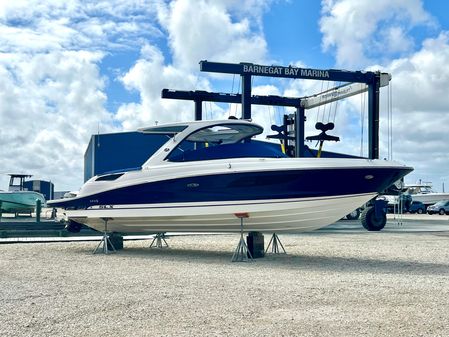 Sea Ray 350 SLX image