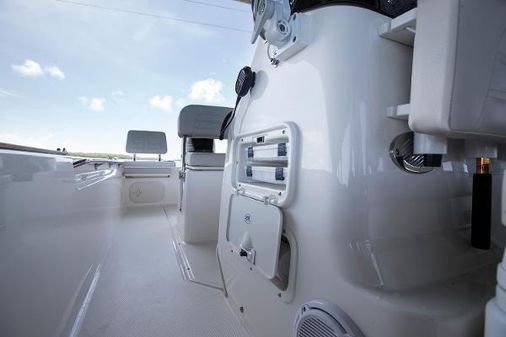 Boston-whaler 170-MONTAUK image
