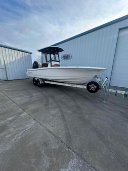 Robalo 246-CAYMAN image