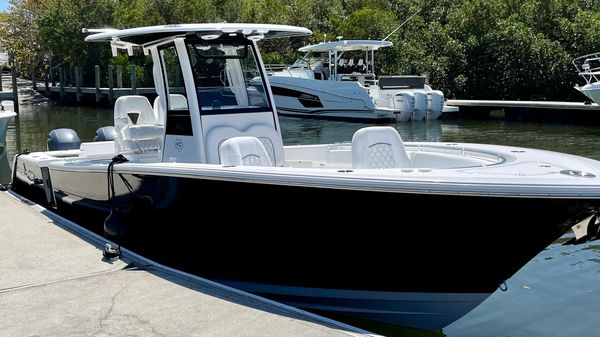 Sportsman Open 262 Center Console