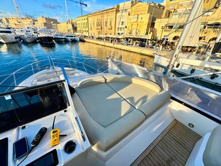 Sunseeker Manhattan 55 image