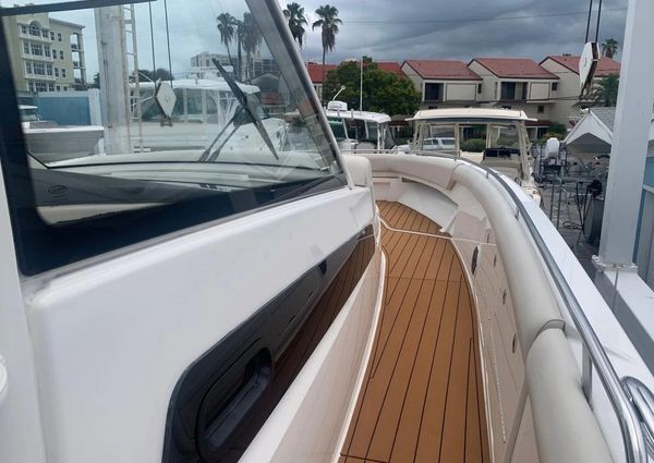 Boston Whaler 420 Outrage image