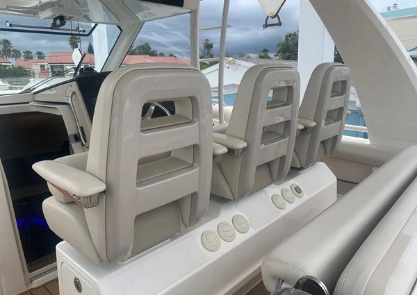 Boston Whaler 420 Outrage image