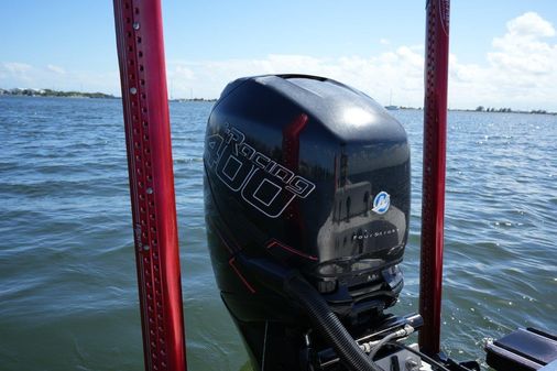 Shearwater Boatworks 270 Center Console image