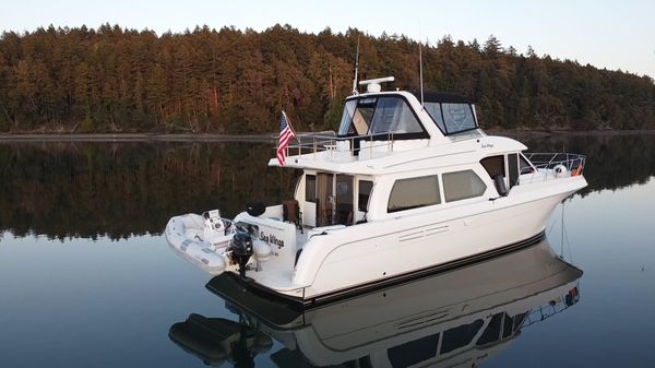 Navigator 5100 Pilothouse